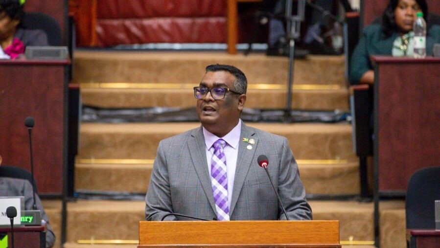 WILL FOREIGN DOCTORS TAKE LOCAL JOBS? APNU RAISES RED FLAG