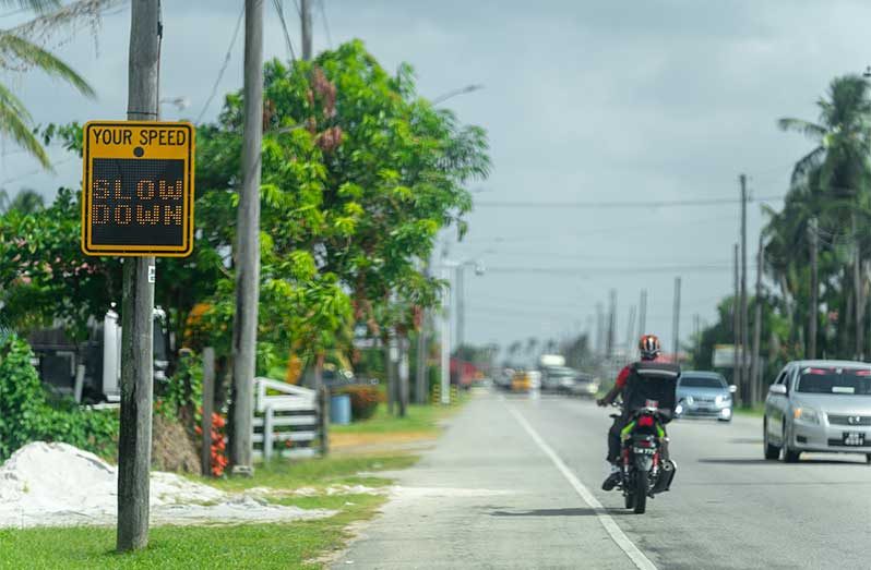 EVERYBODY SPEEDING: POLICE SLAP 3,107 TRAFFIC CHARGES IN ONE WEEK