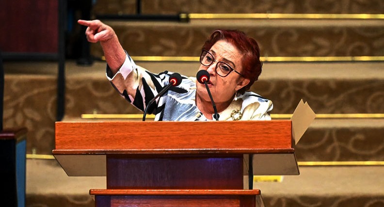 TEIXEIRA URGES YOUNG PEOPLE TO TAKE UP AVAILABLE JOBS, GAIN EXPERIENCE